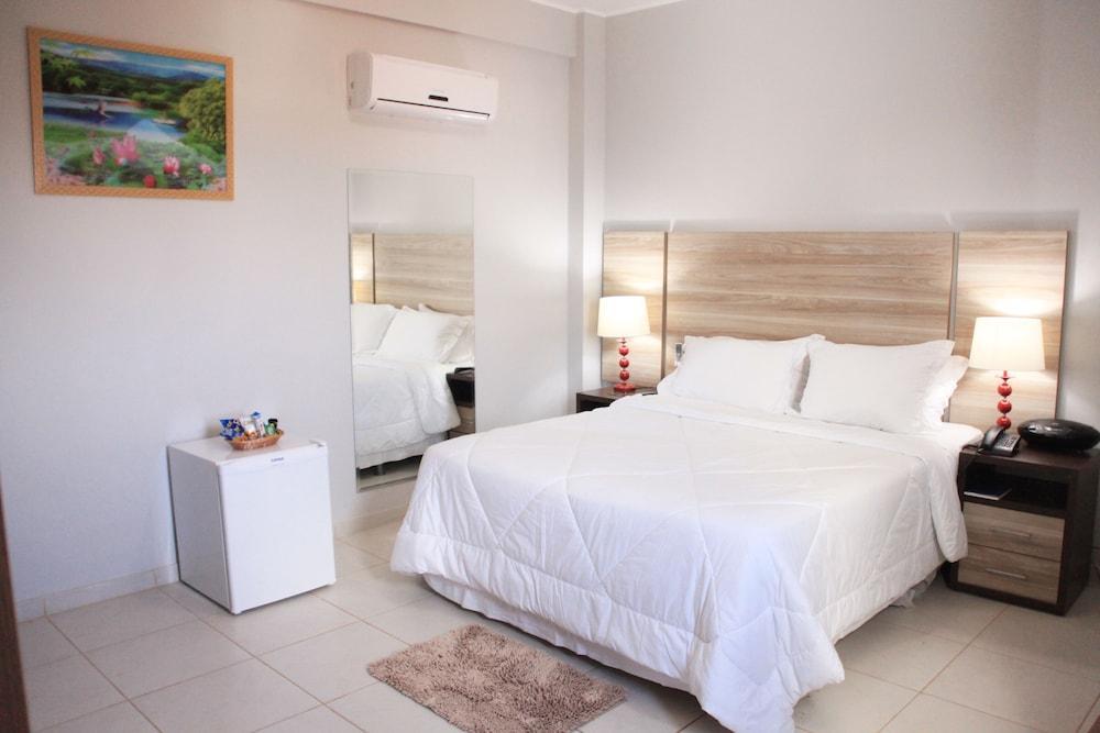 Hotel Eldorado Paracatu Esterno foto